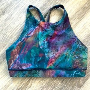 Lululemon energy bra high neck in cosmic shift multi size 6